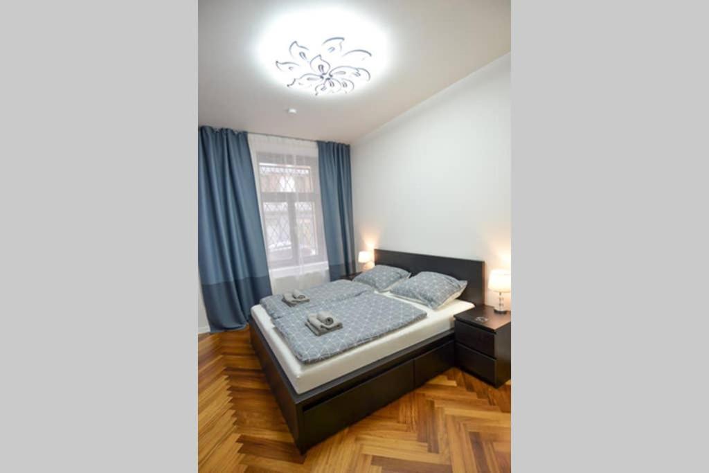 Brandly New Apartment Andel プラハ エクステリア 写真